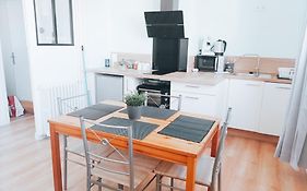 Bel Appartement Tout Equipe